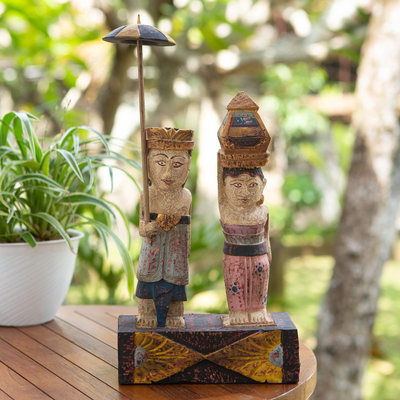 Estatuilla de madera - Figura ceremonial balinesa hecha a mano