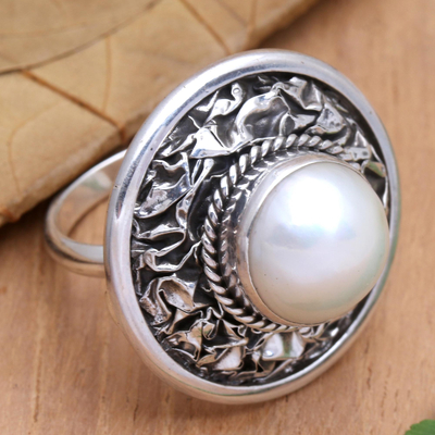 Cultured pearl cocktail ring, Lunar Plane