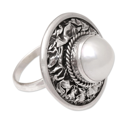 Cultured pearl cocktail ring, 'Lunar Plane' - Cultured Freshwater Pearl and Sterling Silver Cocktail Ring