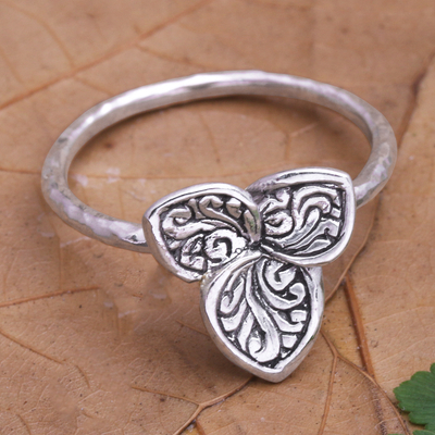 Sterling silver cocktail ring, 'Mariposa Lily' - Sterling Silver Cocktail Ring with Lily Motif