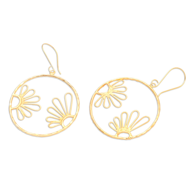 Pendientes colgantes chapados en oro - Pendientes colgantes florales chapados en oro