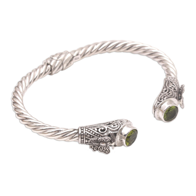 brazalete de peridoto - Brazalete de peridoto y plata esterlina de Bali