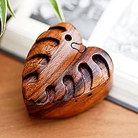Wood puzzle box, 'Loving Leaf' - Hand Carved Wood Puzzle Box with Leaf Motif
