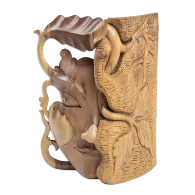 Hibiscus Wood Sculpture with Jungle Motif