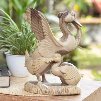 Escultura en madera - Escultura de madera de hibisco de una madre pato y un patito