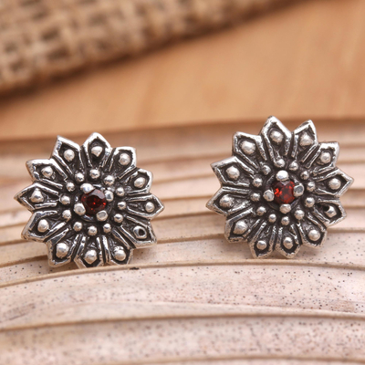 Granat-Ohrringe mit Knöpfen - Blumenohrringe aus Granat und Sterlingsilber