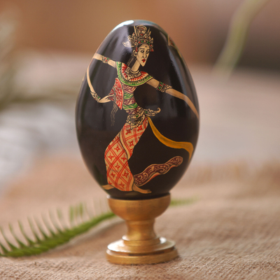 Escultura de huevo de madera - Escultura de huevo balinés pintada a mano.