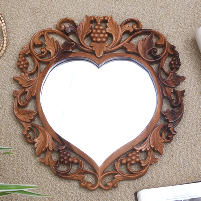Espejo de madera - Espejo de pared de madera de suar en forma de corazón
