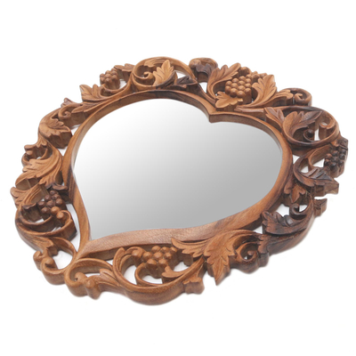 Espejo de madera - Espejo de pared de madera de suar en forma de corazón