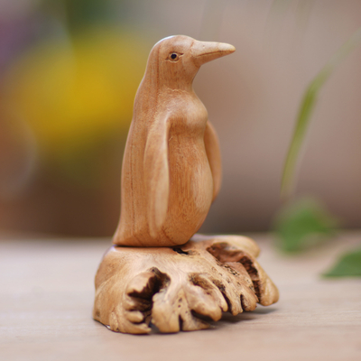 Wood statuette, Bachelor Penguin