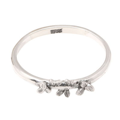 Sterling Silver Band Ring with Leaf Motif