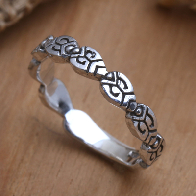 Sterling silver band ring, 'Honest Truth' - Handcrafted Sterling Silver Band Ring from Bali