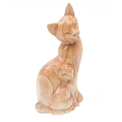 Escultura de madera - Estatuilla artesanal tallada a mano