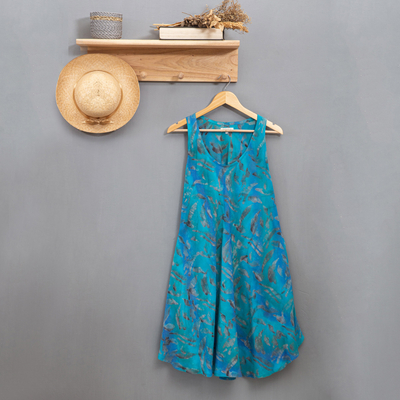 Kleid aus Batik-Rayon - Indonesisches ärmelloses Batik-Rayon-Kleid in Blautönen