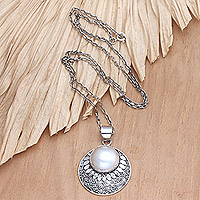 Collar colgante de perlas cultivadas, 'Majestad Femenina' - Collar colgante tradicional de plata de ley con perla gris