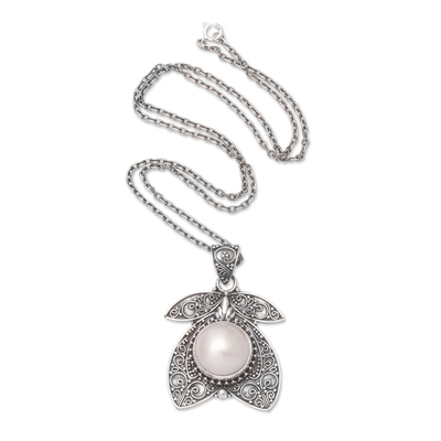 Halskette mit Anhänger aus Zuchtperlen - Halskette mit floralem Anhänger aus Sterlingsilber und grauer Perle