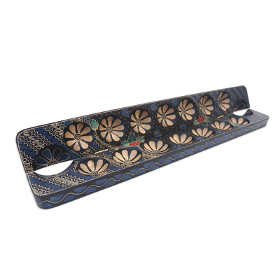 Mancala-Spiel aus Batikholz, „Spirited Game in Blue“ - Von Hand gefertigtes, faltbares Mancala-Brett aus Albesia-Holz
