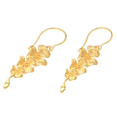 Pendientes colgantes chapados en oro - Pendientes colgantes con forma de flor y chapados en oro de 18 quilates de Bali