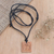 Herren-Halskette mit Holzanhänger - Herren-Halskette mit Anhänger aus Sawo-Holz und Baumwollkordel