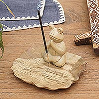 Räucherstäbchenhalter aus Holz, „Wohlstandsgebet“ – handgeschnitzter Räucherstäbchenhalter aus Holzfrosch aus Bali
