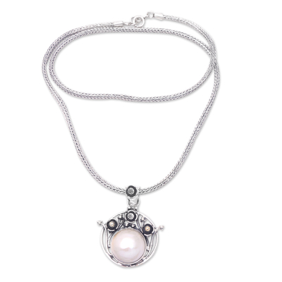 collar con colgante de perlas cultivadas - Collar con colgante de perlas cultivadas con detalle de oro de 18 k