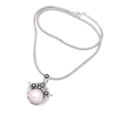 collar con colgante de perlas cultivadas - Collar con colgante de perlas cultivadas con detalle de oro de 18 k