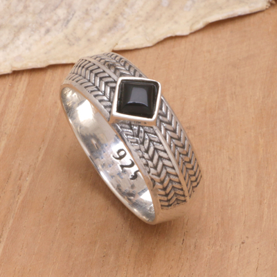 Onyx single-stone ring, 'Geometric Protection' - Sterling Silver Onyx Single-Stone Ring with Geometric Motifs