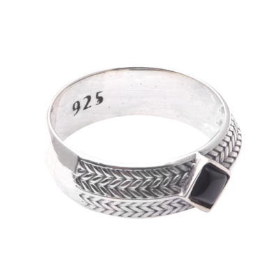 Onyx single-stone ring, 'Geometric Protection' - Sterling Silver Onyx Single-Stone Ring with Geometric Motifs