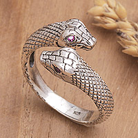 Men's amethyst ring, 'Honeymoon Snake' - Men's Amethyst and Sterling Silver Snake Ring from Bali