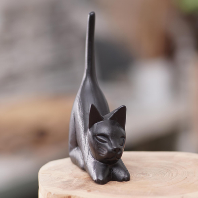 Holzskulptur - Balinesische handgeschnitzte Jempinis-Holzskulptur einer schwarzen Katze