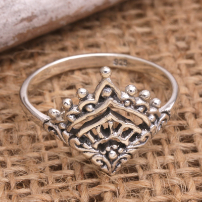 Sterling silver cocktail ring, 'Dazzling Empress' - Sterling Silver Cocktail Ring with Crown Design from Bali