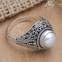Cultured pearl cocktail ring, 'Pearly Charm'