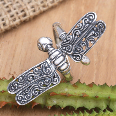 Sterling silver cocktail ring, 'New Beginning' - Sterling Silver Dragonfly Cocktail Ring Crafted in Bali