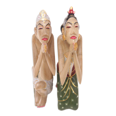 Escultura de madera, 'Meditación romántica' (juego de 2) - Juego de 2 esculturas de madera de cocodrilo de pareja meditando