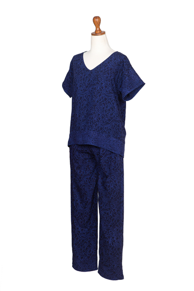 Batik-Pyjama-Set - Marineblaues und Amethyst-Rayon-Batik-Pyjama-Set aus Indonesien