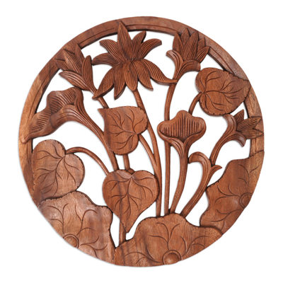 Reliefplatte aus Holz - Handgeschnitzte Reliefplatte aus Suar-Holz mit Blumen und Blättern