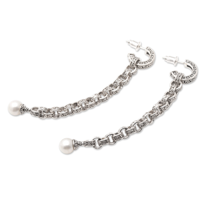 Aretes colgantes de perlas cultivadas - Aretes colgantes de perlas cultivadas blancas con motivos tradicionales