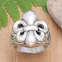 Sterling silver cocktail ring, 'Royal Lis' - Fleur-De-Lis Sterling Silver Cocktail Ring from Bali