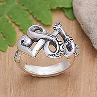 Sterling silver cocktail ring, 'Love Rhythm' - Balinese Romantic Sterling Silver Cocktail Ring