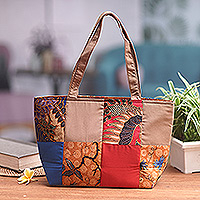 Baumwoll-Batik-Einkaufstasche, 'Brown Puzzle' - Braune Baumwollhandtasche mit Batik-Motiven und Reißverschluss