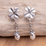 Cultured pearl dangle earrings, 'Cloverleaf' - Sterling Silver Cloverleaf Dangle Earrings with Grey Pearls