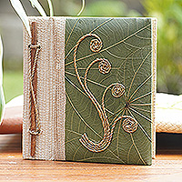 Diario de fibra natural, 'Spring Memories' - Diario ecológico con temática de hojas hecho a mano con fibra natural