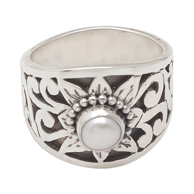 Cultured pearl single stone ring, 'Dame of the Garden' - Floral Cultured Pearl Single Stone Ring Crafted in Java