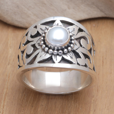 Cultured pearl single stone ring, 'Dame of the Garden' - Floral Cultured Pearl Single Stone Ring Crafted in Java