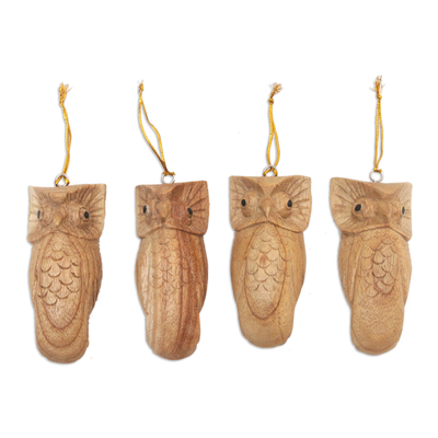 Adornos de madera, (juego de 4) - Juego de 4 adornos de búho de madera Jempinis tallados a mano de Bali
