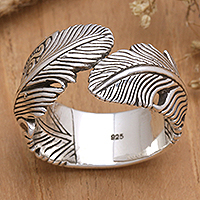 Sterling silver band ring, 'Feather Embrace' - Feather-Themed Sterling Silver Band Ring Crafted in Bali