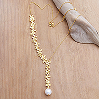 Gold-plated cultured pearl Y-necklace, 'Ashoka's Beauty' - Floral 18k Gold-Plated Y-Necklace with White Cultured Pearl