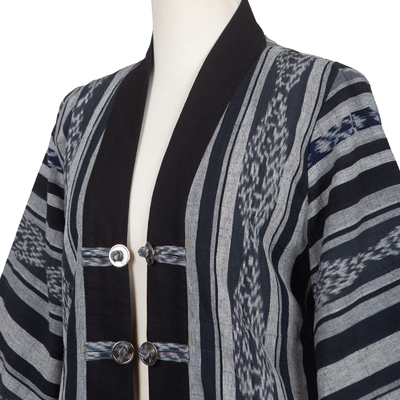 Jacke aus Ikat-Baumwolle - Handgewebte Ikat-Baumwolljacke mit Knöpfen in Grau und Schwarz