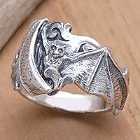 Sterling silver cocktail ring, 'Bat in Motion' - Bat-Themed Sterling Silver Cocktail Ring Made in Bali
