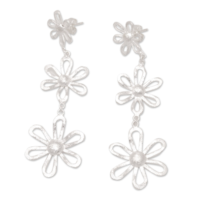 Ohrhänger aus Sterlingsilber - Ohrhänger aus Sterlingsilber mit floralen Details